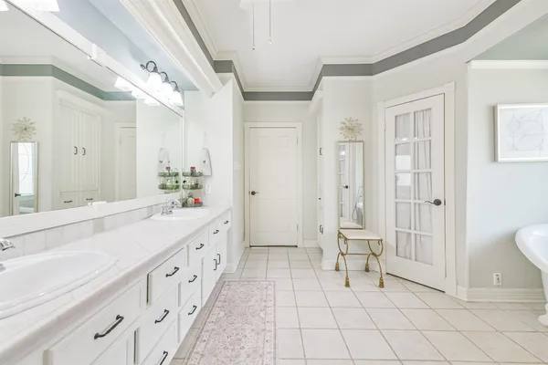 $539,900 | 2806 Eagle Creek Drive, Houston, TX 77345