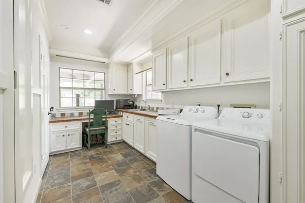 $539,900 | 2806 Eagle Creek Drive, Houston, TX 77345