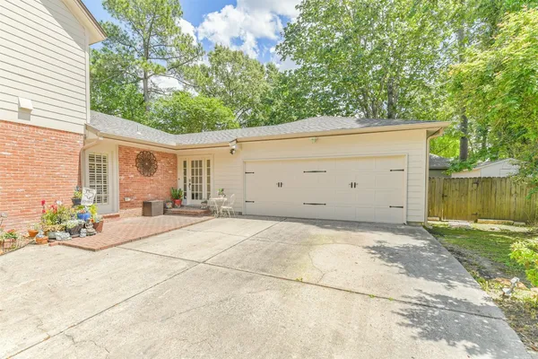 $539,900 | 2806 Eagle Creek Drive, Houston, TX 77345