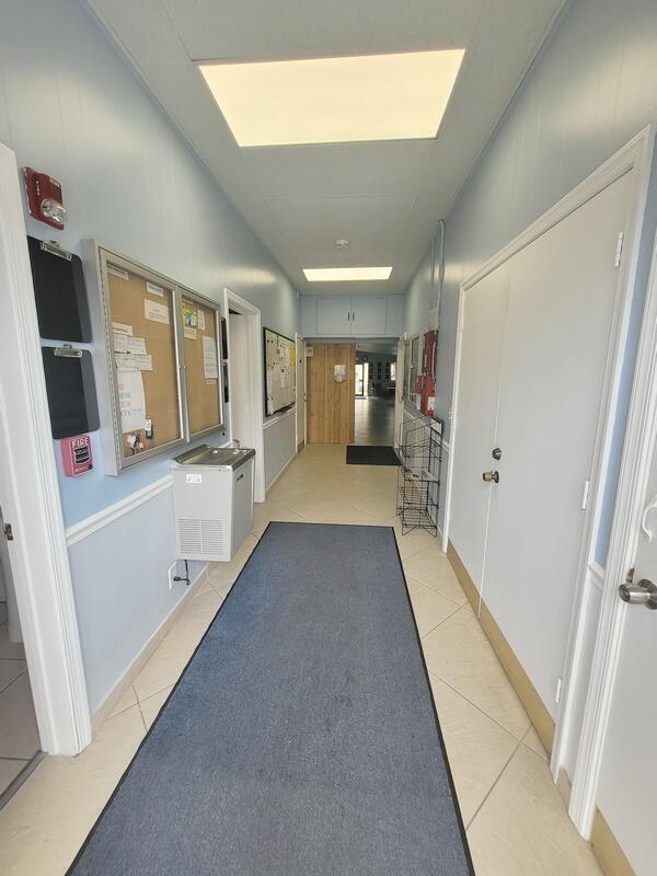 320 Pine Ridge Circle, Unit A1 Greenacres, FL 33463 - Photo 20 of 65 20220403_131654