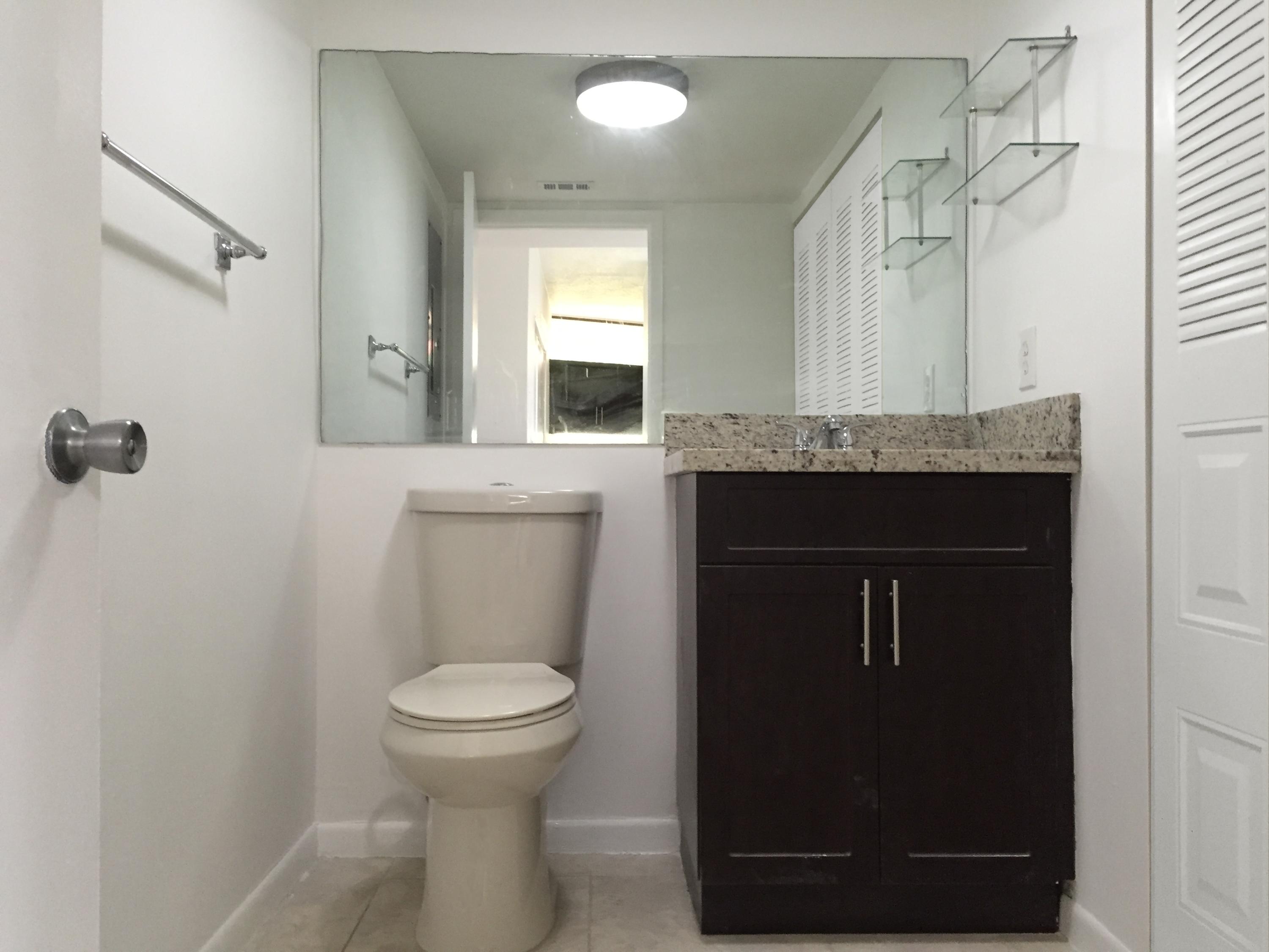 8152 Thames Boulevard, Unit D Boca Raton, FL 33433 - Photo 18 of 41 IMG_4330