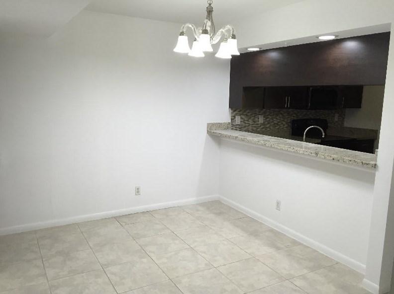 8152 Thames Boulevard, Unit D Boca Raton, FL 33433 - Photo 7 of 41 Boca Rio 5