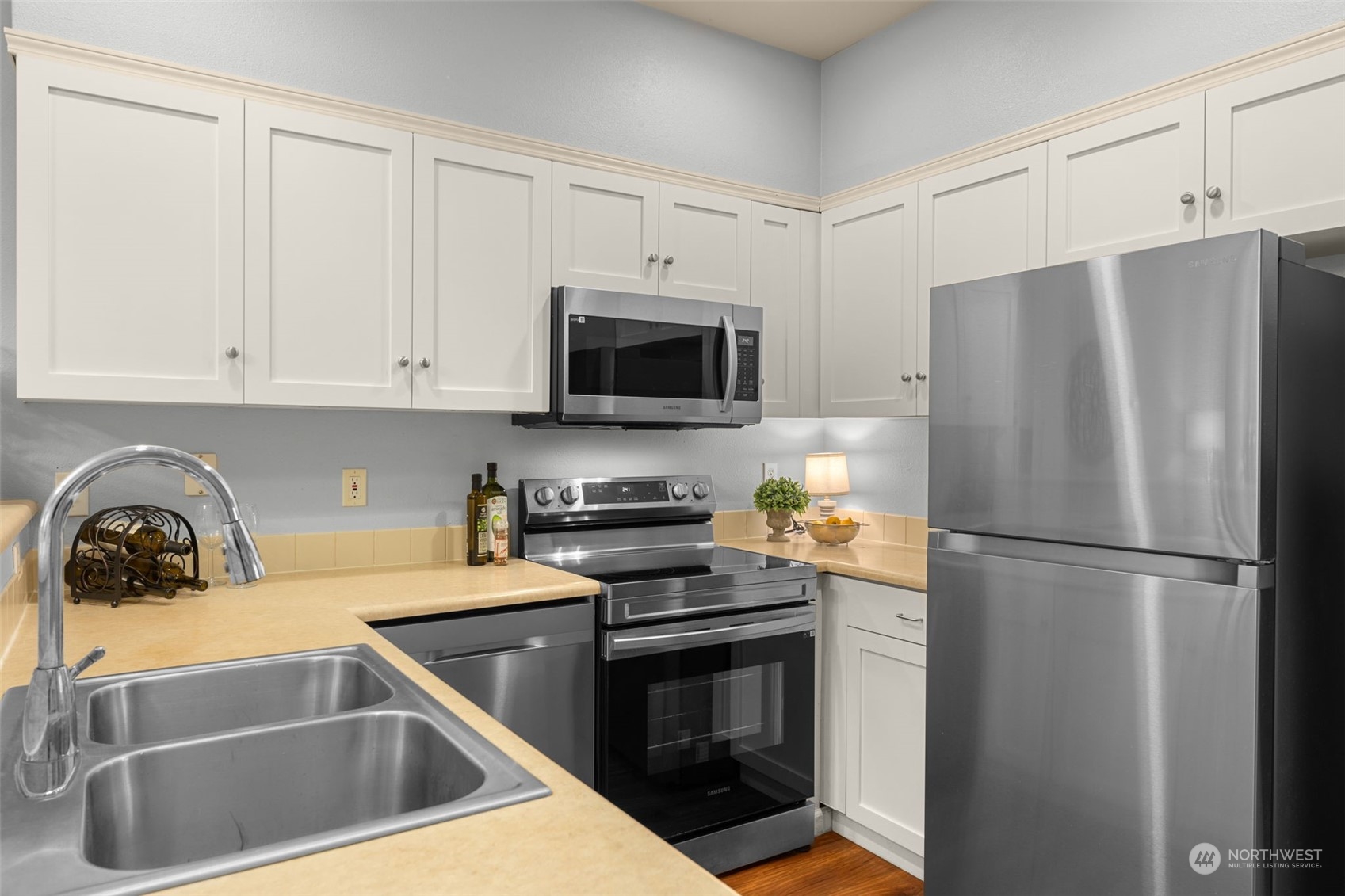 1800 Northeast 40th Street, Unit B5 Renton, WA 98056 - Photo 14 of 28