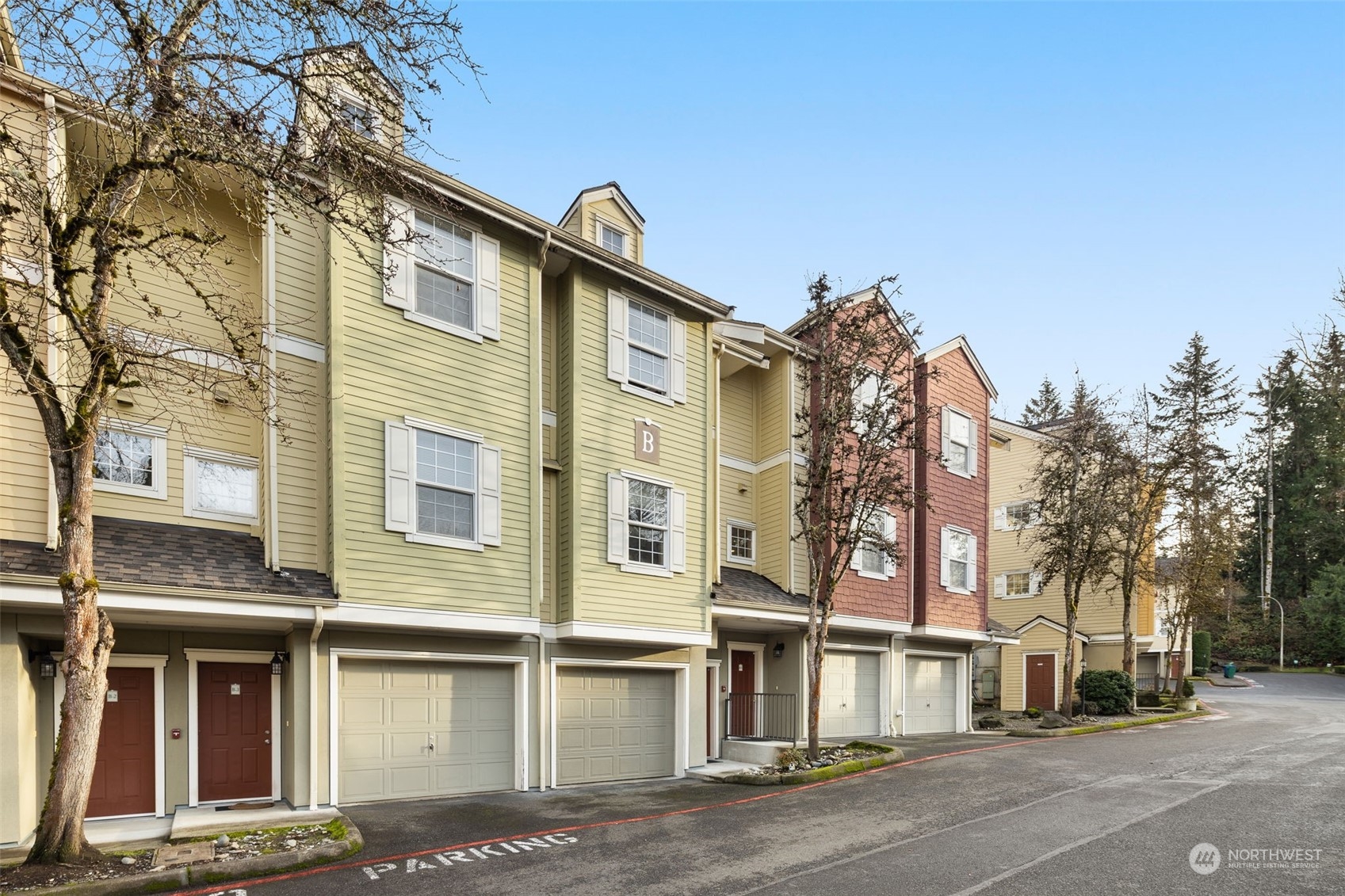 1800 Northeast 40th Street, Unit B5 Renton, WA 98056 - Photo 3 of 28