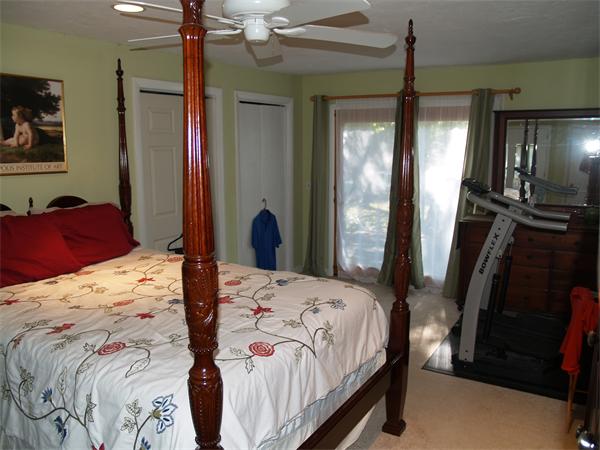 8 Herbert Road Chelmsford, MA 01824 - Photo 17 of 27