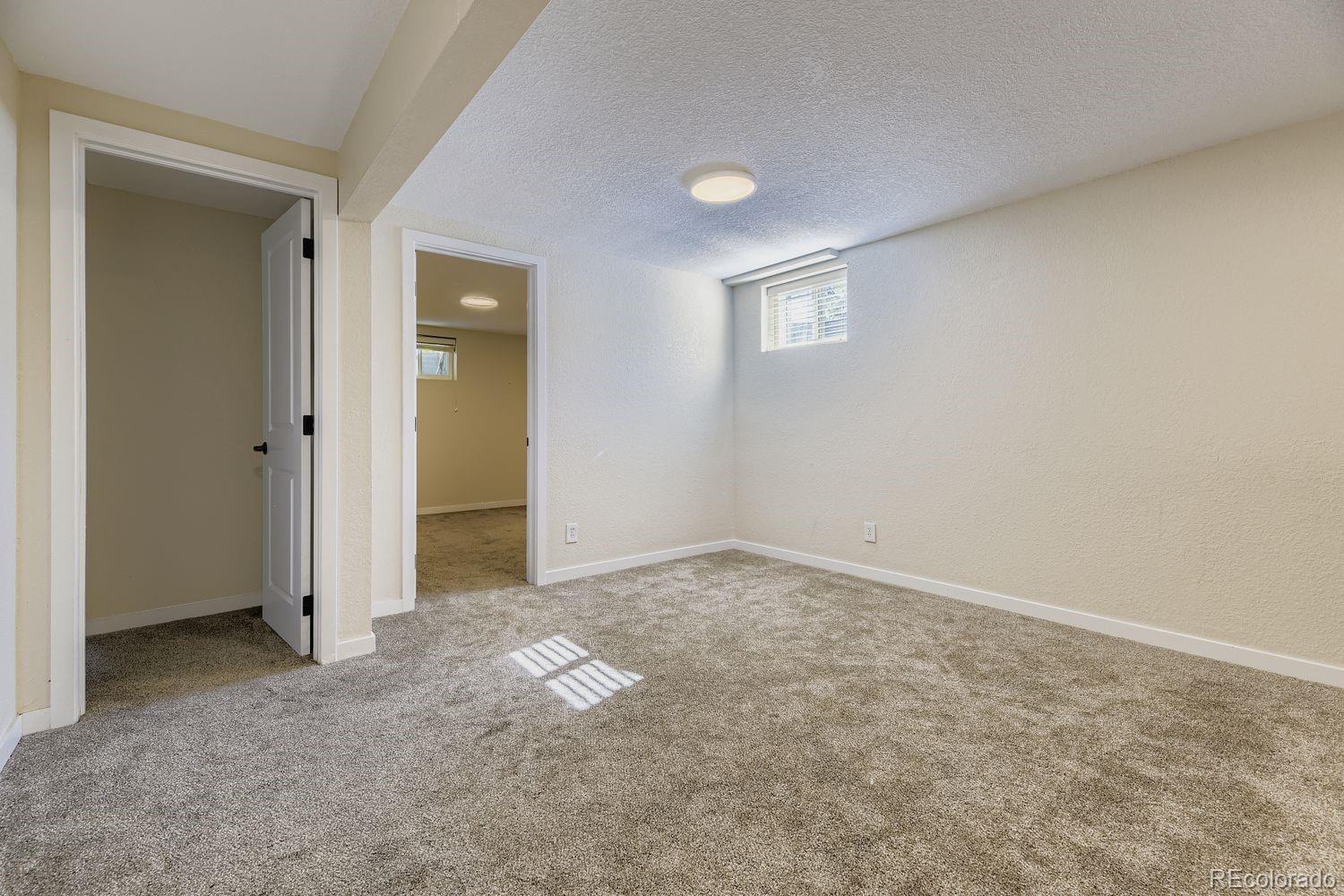 7161 South Franklin Street Centennial, CO 80122 - Photo 23 of 28 an empty room with closet area