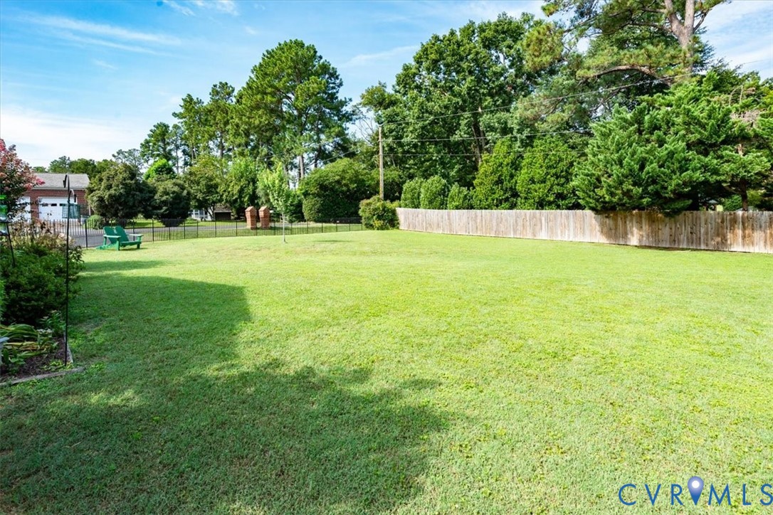 10712 Lunswood Road Chester, VA 23831 - Photo 29 of 31 Gallery Image 29