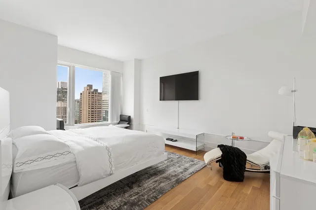 $3,495,000 | 252 East 57th Street, Unit 46D | Midtown East