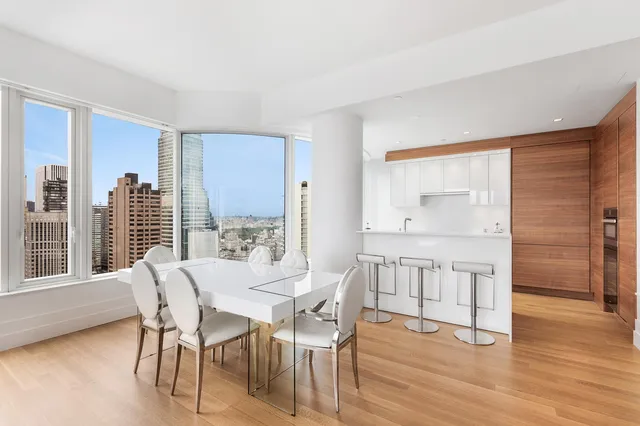 $3,495,000 | 252 East 57th Street, Unit 46D | Midtown East