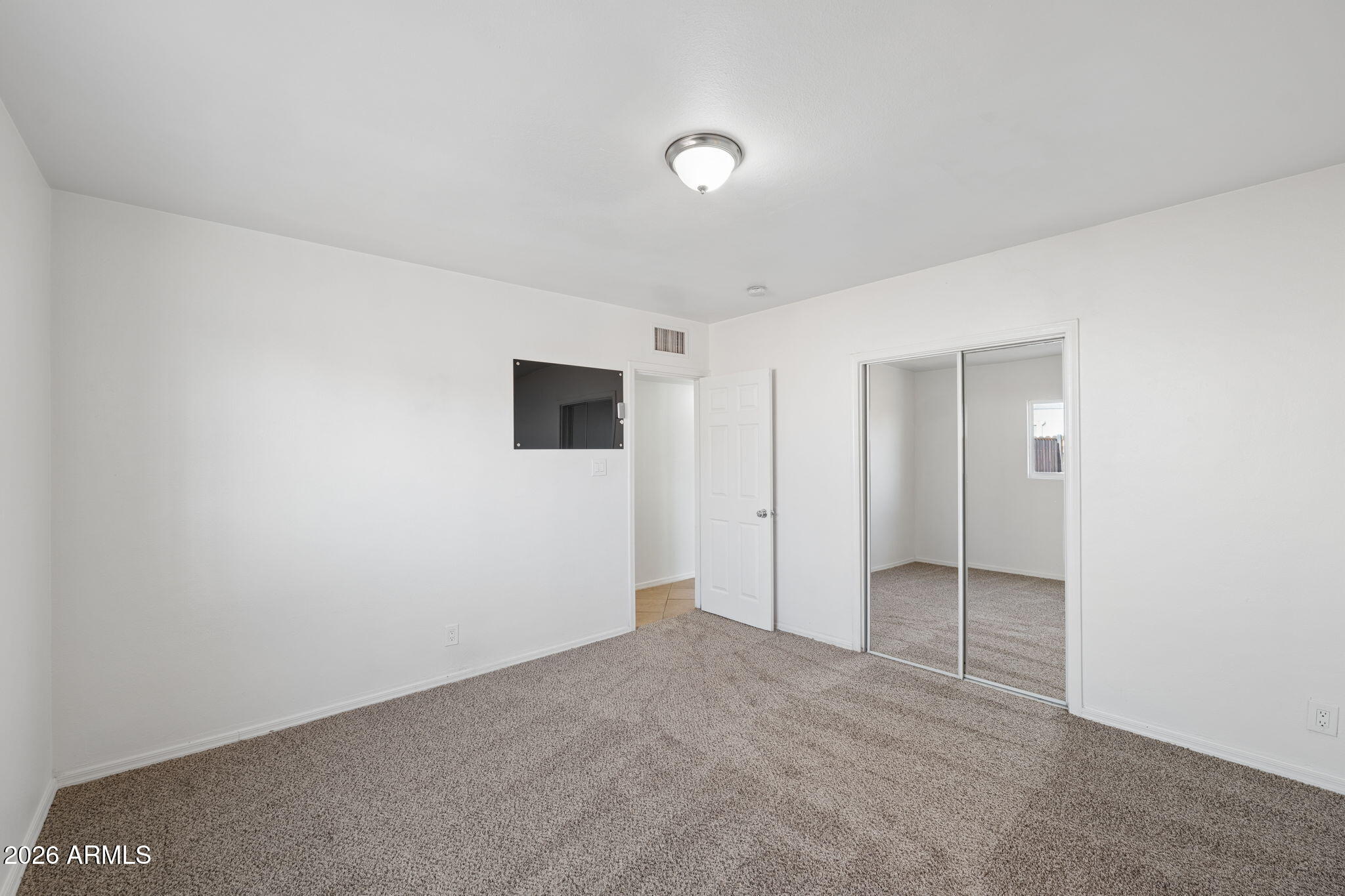 7 South Catalina Street Gilbert, AZ 85233 - Photo 18 of 33 18-web-or-mls-7-s-catalina-st