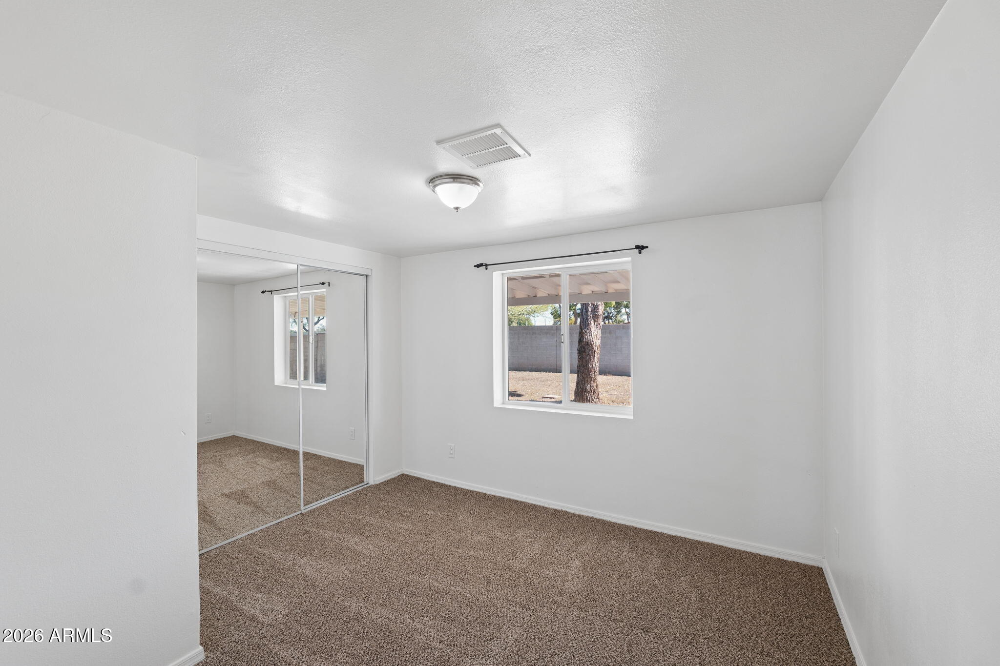 7 South Catalina Street Gilbert, AZ 85233 - Photo 25 of 33 25-web-or-mls-7-s-catalina-st