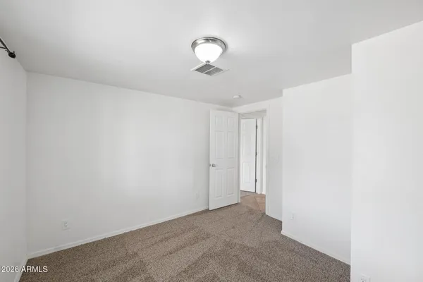 $3,800 | 7 South Catalina Street, Gilbert, AZ 85233