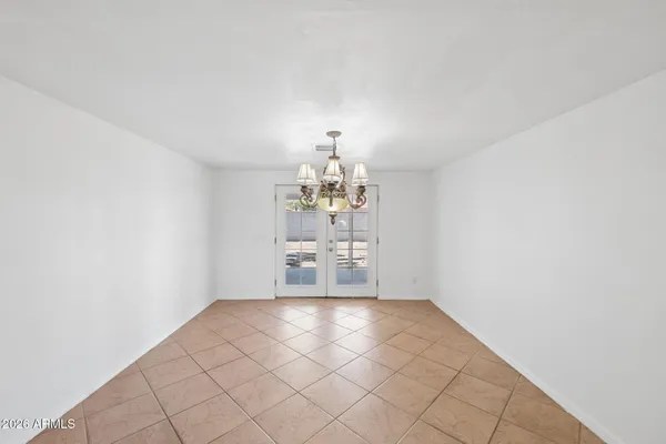 $3,800 | 7 South Catalina Street, Gilbert, AZ 85233