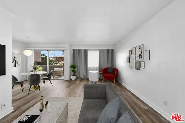 $3,195 | 11670 Iowa Avenue, Unit 3, Los Angeles, CA 90025