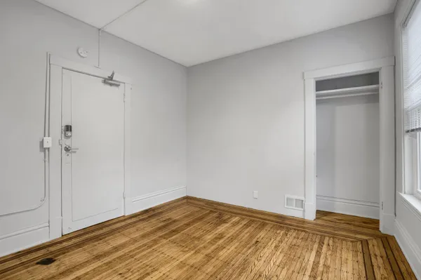 $1,600,000 | 1316 Southeast 7th Street, Minneapolis, MN 55414
