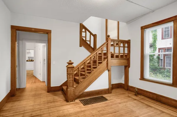 $1,600,000 | 1316 Southeast 7th Street, Minneapolis, MN 55414