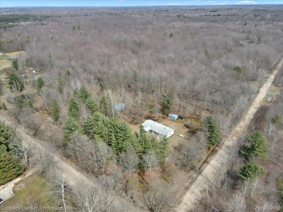 5128 Lonsberry Road Columbiaville, MI 48421 - Photo 39 of 47 Gallery Image 39