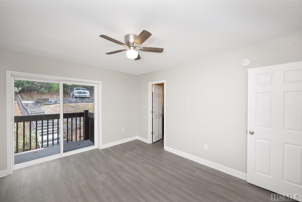 435-3A Overlook Road, Unit 3A Sapphire, NC 28774 - Photo 31 of 57 Gallery Image 31