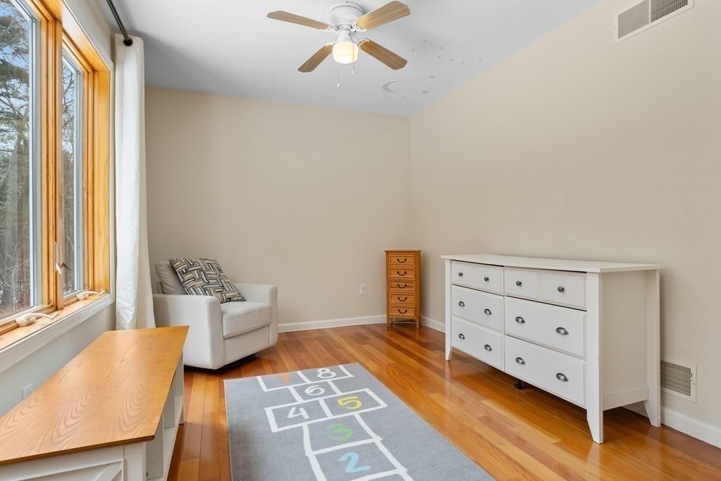 85 R Acton Road Westford, MA 01886 - Photo 20 of 42 Gallery Image 20