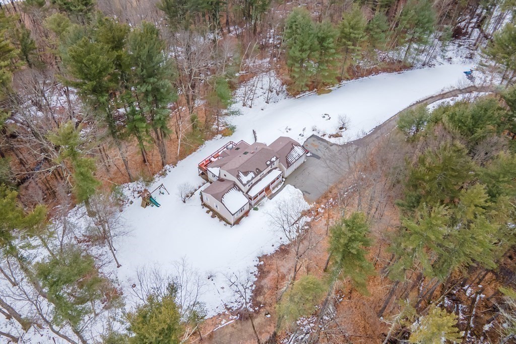 85 R Acton Road Westford, MA 01886 - Photo 36 of 42 Gallery Image 36