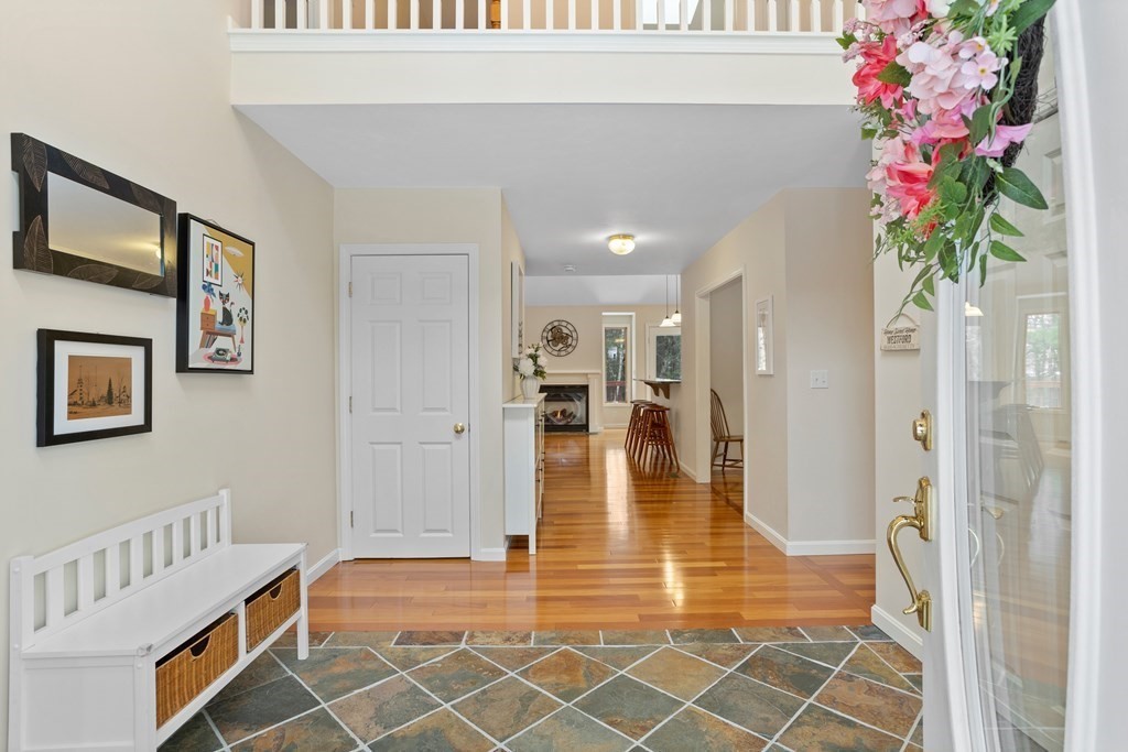 85 R Acton Road Westford, MA 01886 - Photo 6 of 42 Gallery Image 6