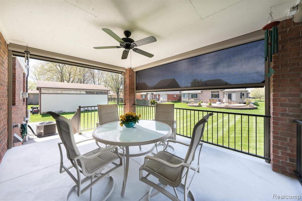 47705 Card Road Macomb, MI 48044 - Photo 48 of 53