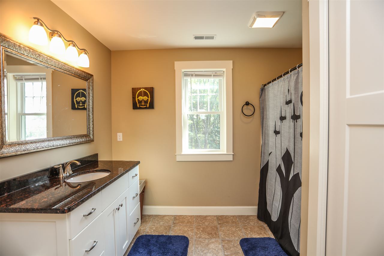 5 Lindsay Road Hooksett, NH 03106 - Photo 22 of 39 Gallery Image 22