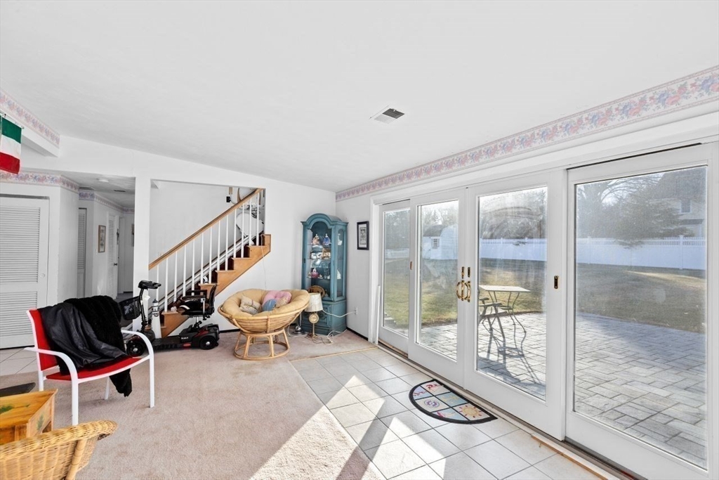 4 Michael Road Hingham, MA 02043 - Photo 9 of 41 Gallery Image 9