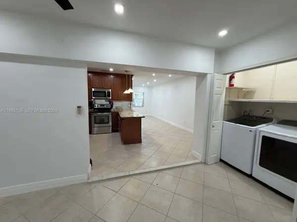 $4,500 | 11840 Southwest 81st Road, Unit 1, Pinecrest, FL 33156