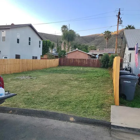 $130,000 | 759 Lake Street, Lake Elsinore, CA 92530