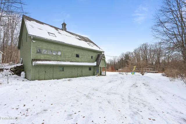 $599,000 | 161 Otis Road, Becket, MA 01223