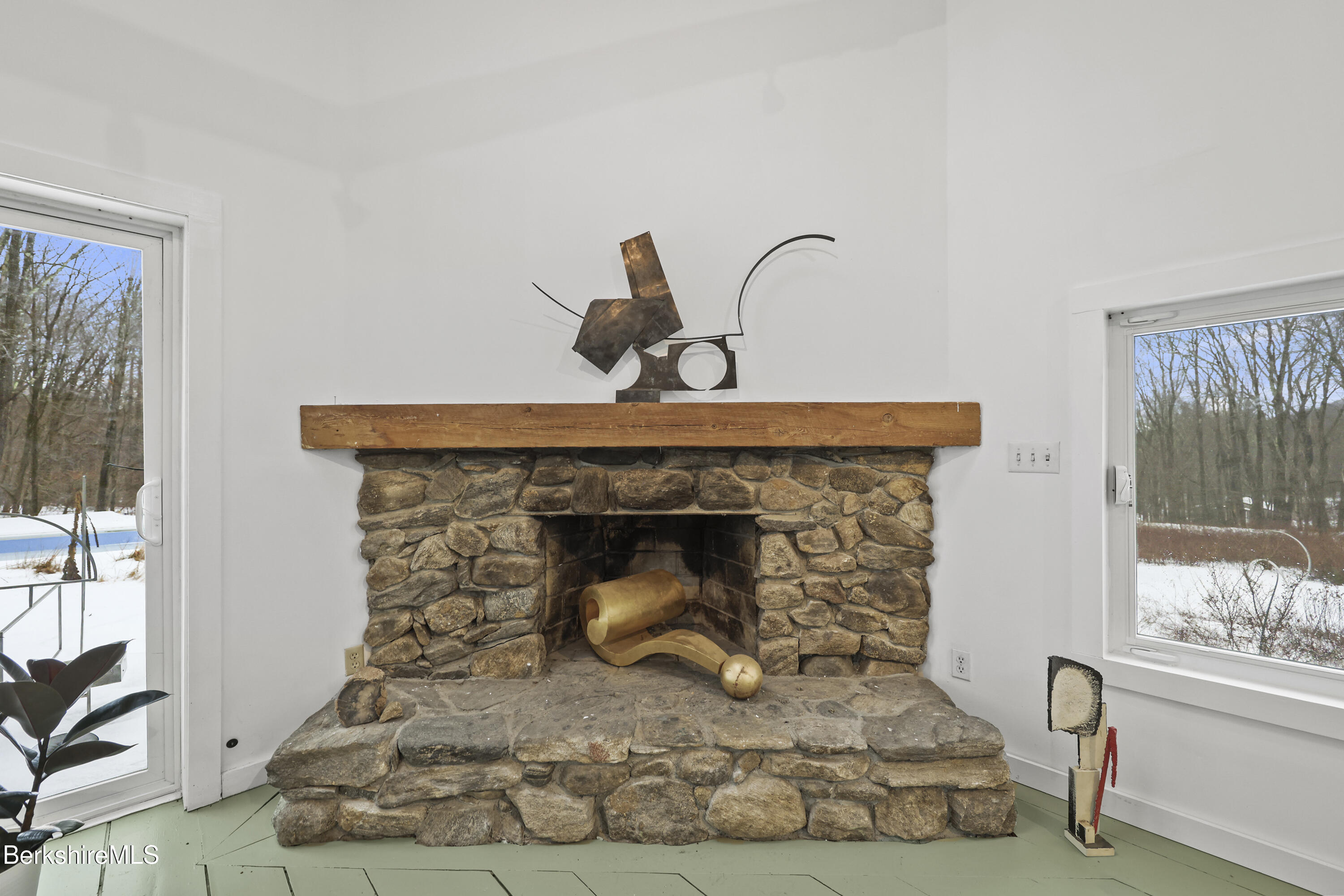 161 Otis Road Becket, MA 01223 - Photo 11 of 58 Living Room