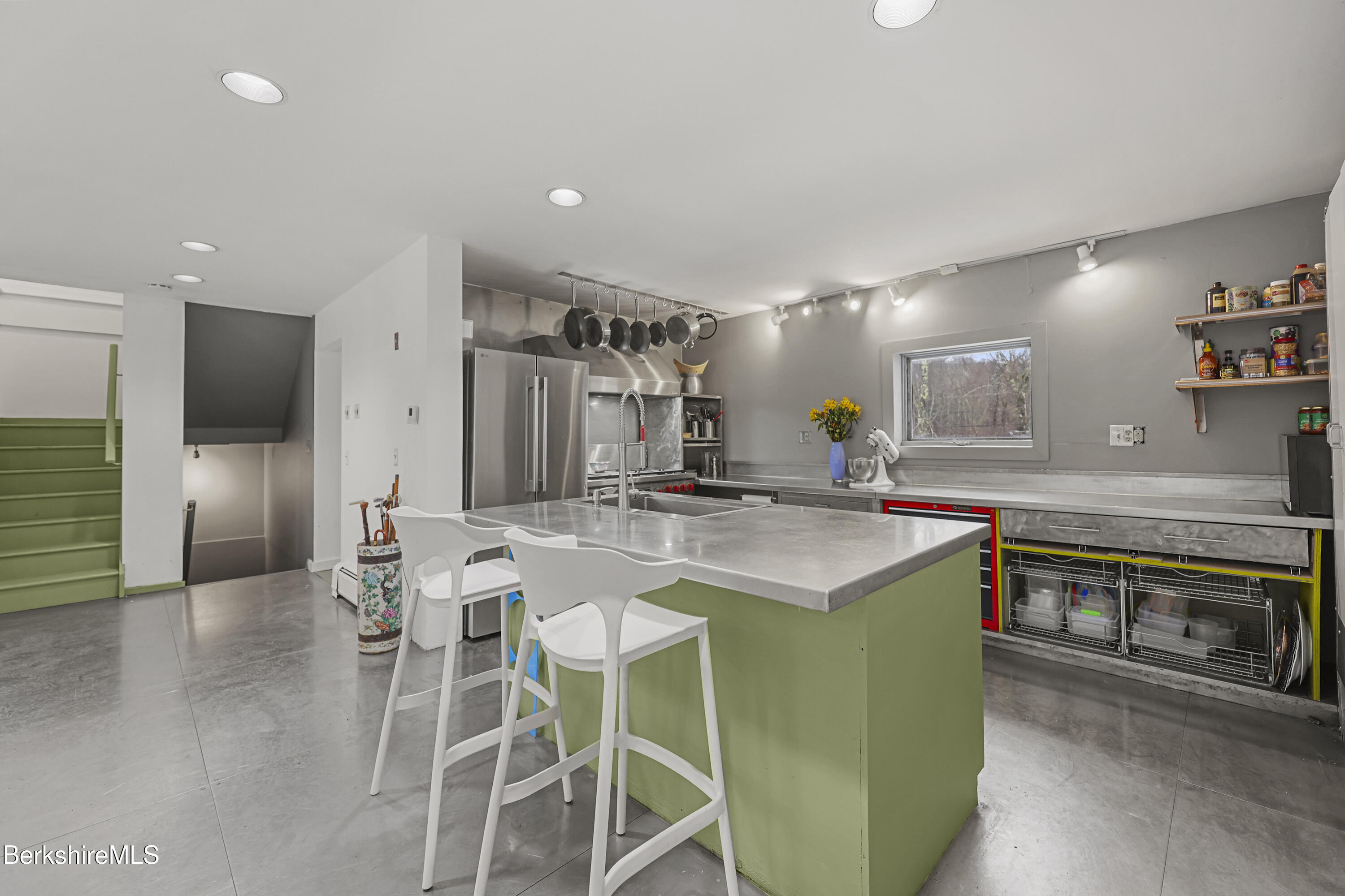 161 Otis Road Becket, MA 01223 - Photo 22 of 58 Kitchen