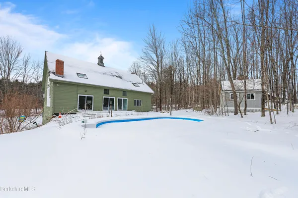 $560,000 | 161 Otis Road, Becket, MA 01223
