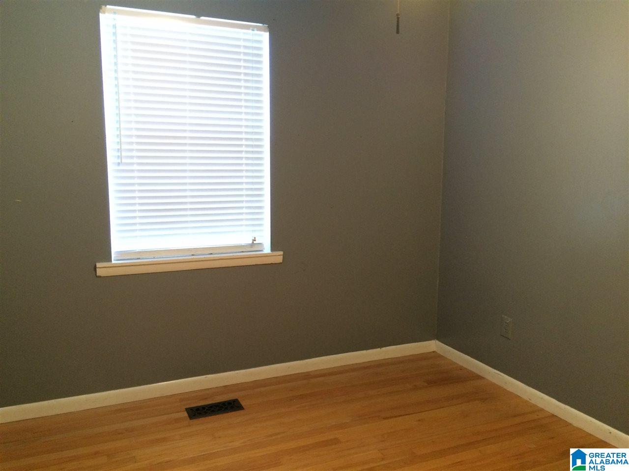 409 3rd Street North Oneonta, AL 35121 - Photo 20 of 36