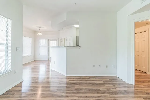 $159,000 | 2320 Gracy Farms Lane, Unit 522, Austin, TX 78758