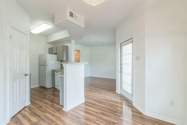 $159,000 | 2320 Gracy Farms Lane, Unit 522, Austin, TX 78758