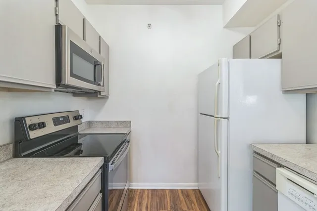 $159,000 | 2320 Gracy Farms Lane, Unit 522, Austin, TX 78758