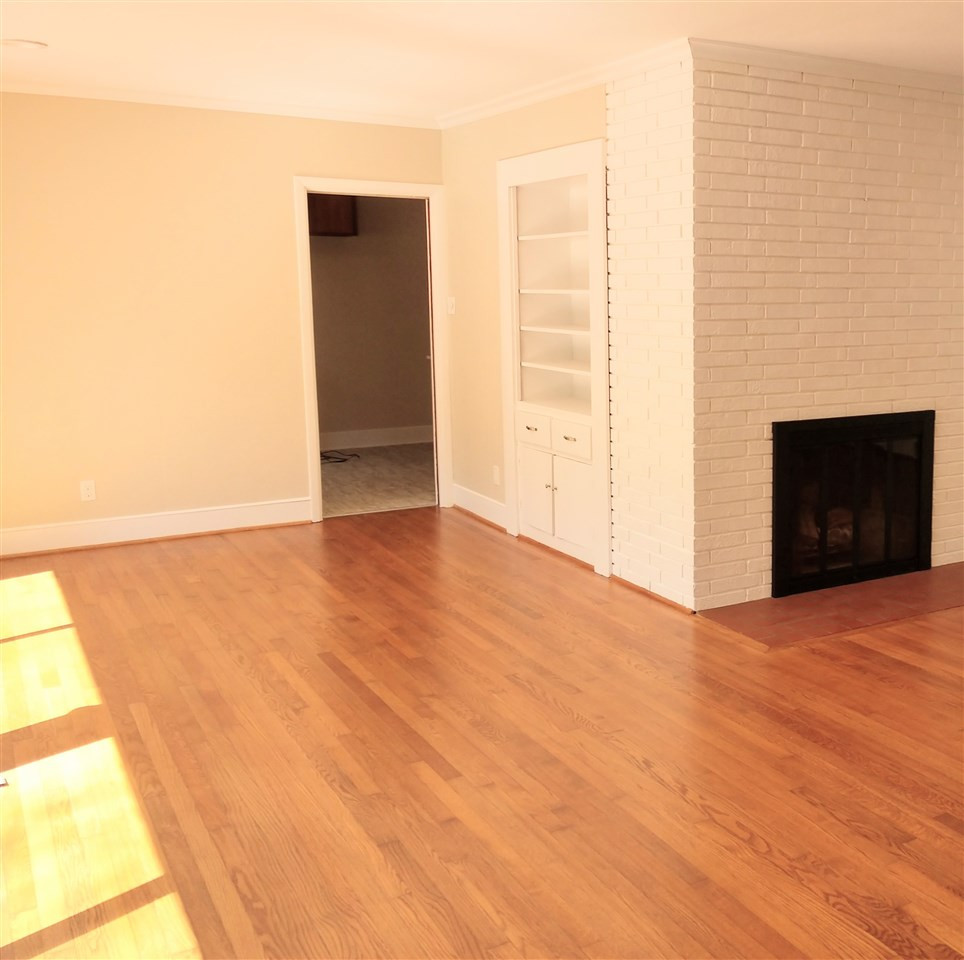 1123 Woodburn Road Durham, NC 27705 - Photo 4 of 17 Photo 4