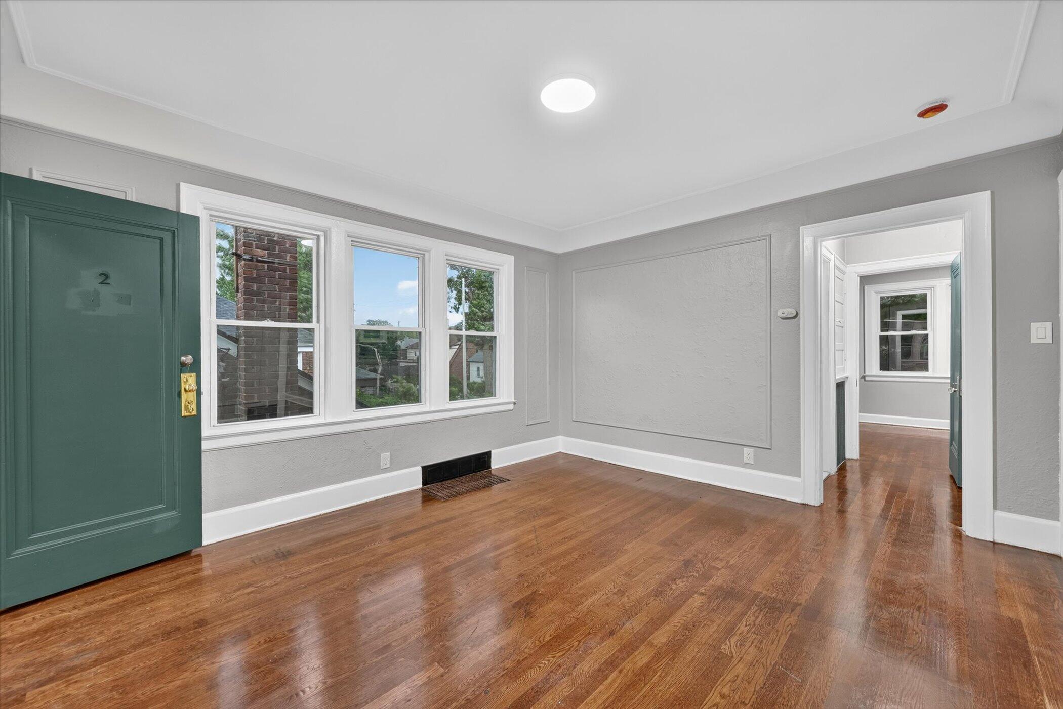 5083 Devonshire Road Detroit, MI 48224 - Photo 30 of 48 32-5083-Devonshire-Rd-WindowStill-Photog