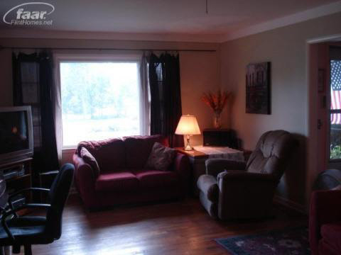 1453 Flushing Road Flushing, MI 48433 - Photo 3 of 5 20192515-2.JPG