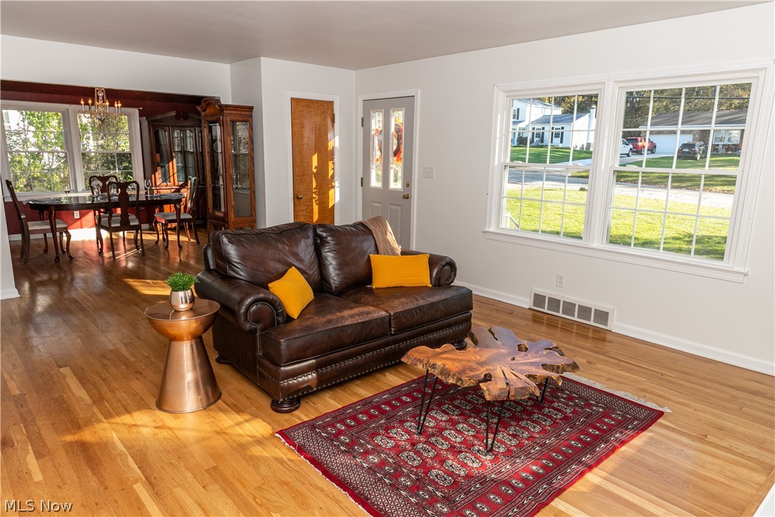 494 Schocalog Road Akron, OH 44320 - Photo 2 of 28 Gallery Image 2