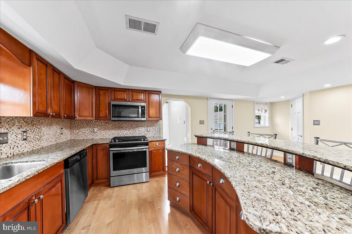 4110 Naamans Creek Road Upper Chichester, PA 19061 - Photo 7 of 39