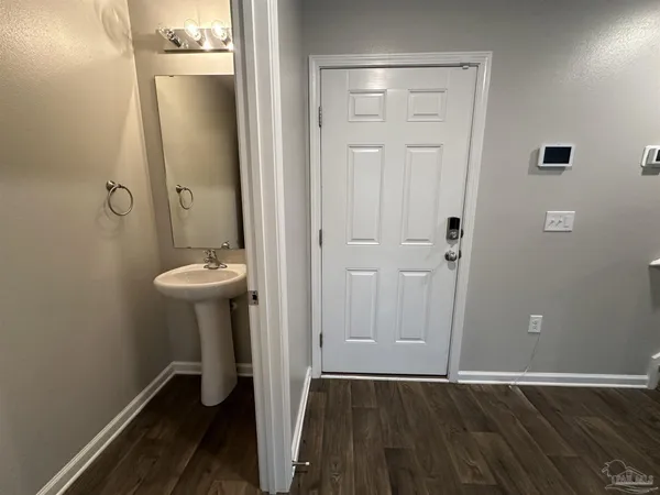 $2,175 | 7540 Oak Lake Boulevard, Pensacola, FL 32526