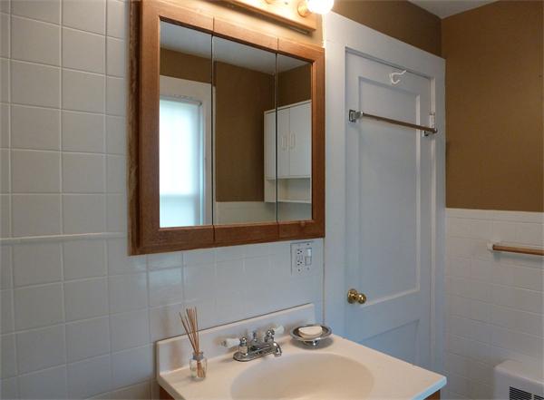 18 Chestnut Street West Springfield, MA 01089 - Photo 16 of 25 Gallery Image 16