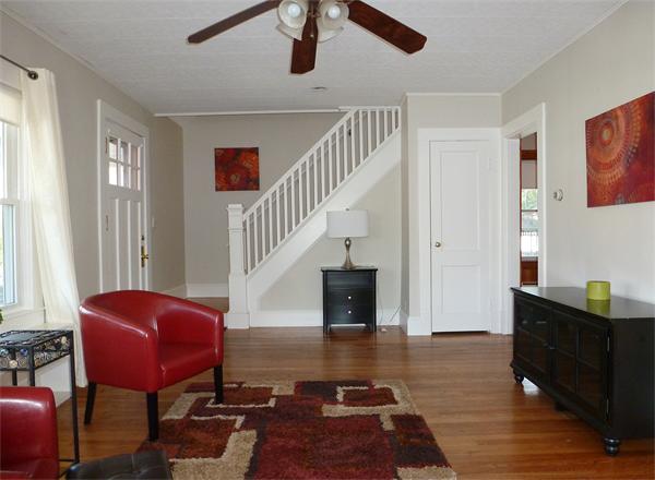 18 Chestnut Street West Springfield, MA 01089 - Photo 6 of 25 Gallery Image 6