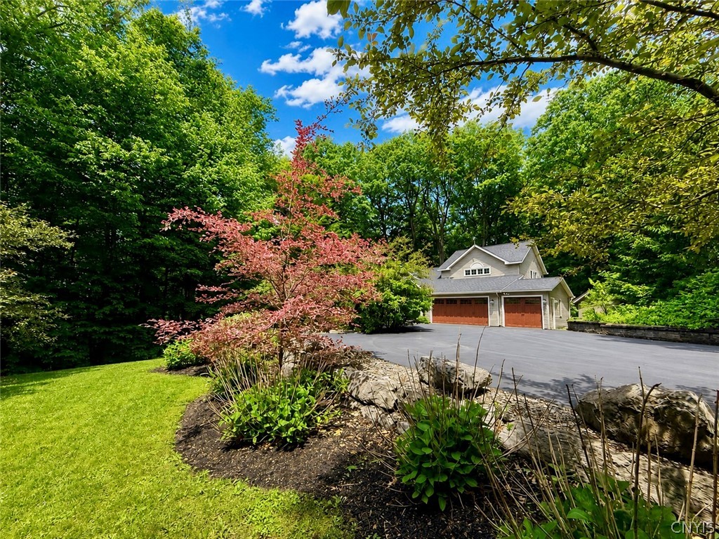 8969 Bethel Road Pompey, NY 13035 - Photo 5 of 50