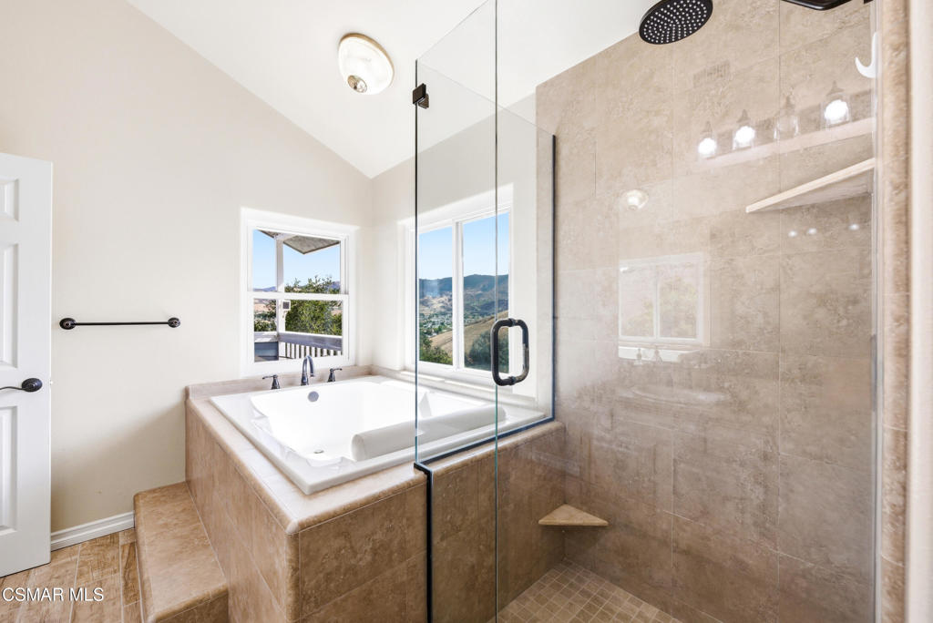 1314 Gonzales Road Simi Valley, CA 93063 - Photo 33 of 77