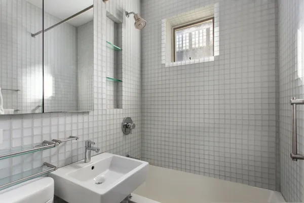 $11,500 | 274 West 12th Street, Unit 2 | West Village