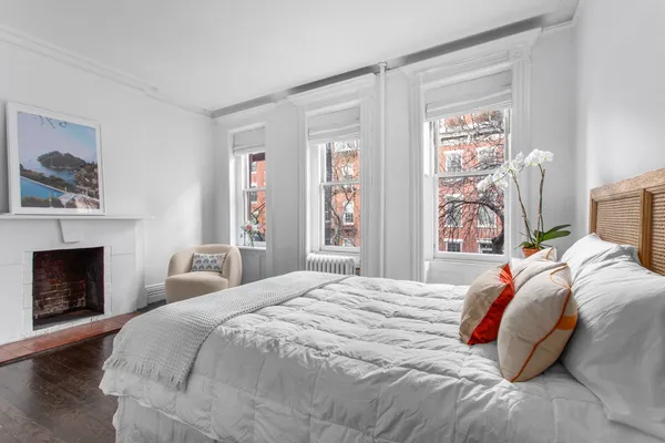 $11,500 | 274 West 12th Street, Unit 2 | West Village